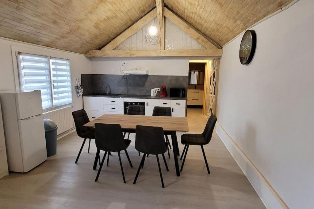 La Maison De L'Abeille De Percey Longeau-Percey 外观 照片